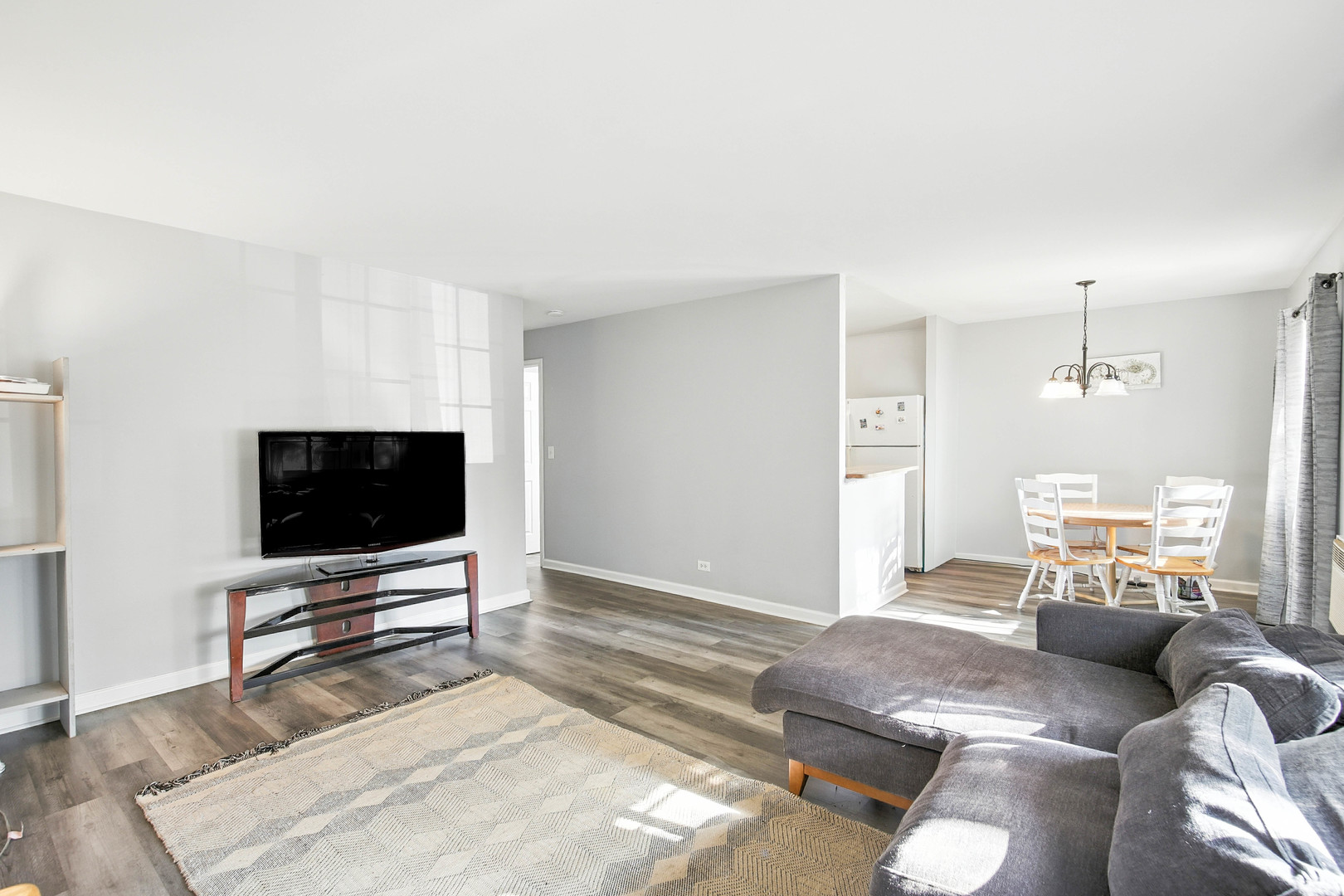 2506 Algonquin Road #1, Rolling Meadows, IL 60008