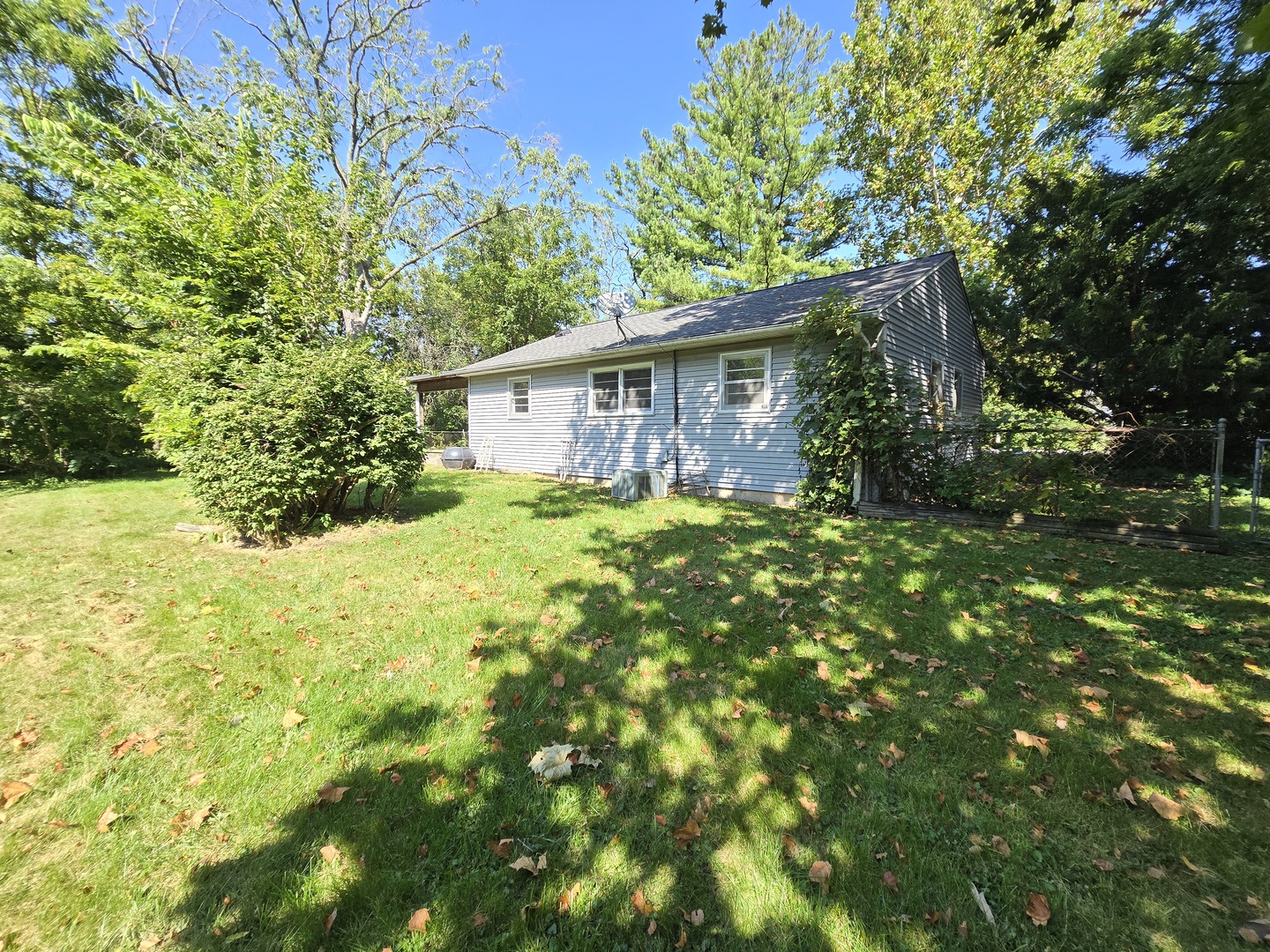 901 E Krage Drive, Addison, IL 60101