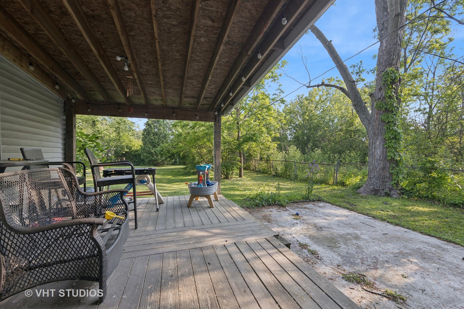 901 E Krage Drive, Addison, IL 60101