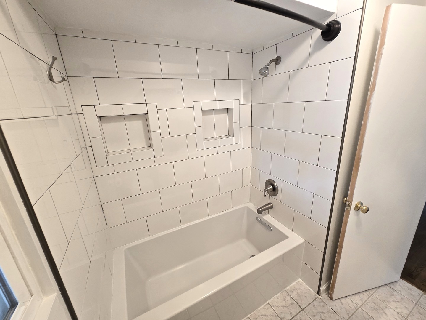 901 E Krage Drive, Addison, IL 60101