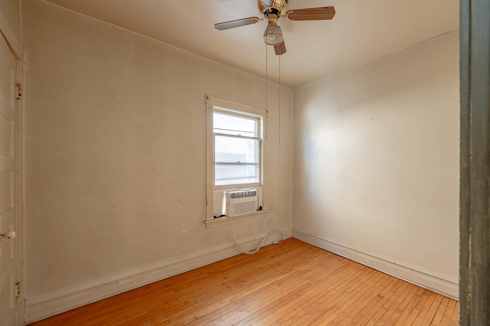 1118 Thomas Avenue, Forest Park, IL 60130