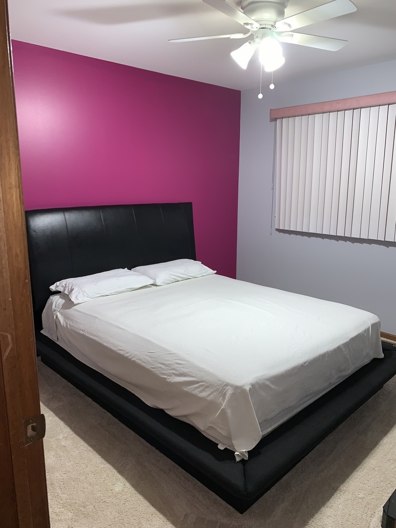 12024 S Van Beveren Drive, Alsip, IL 60803