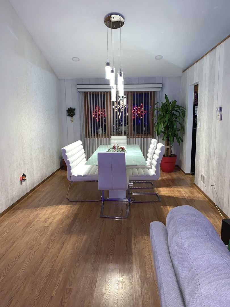 12024 S Van Beveren Drive, Alsip, IL 60803