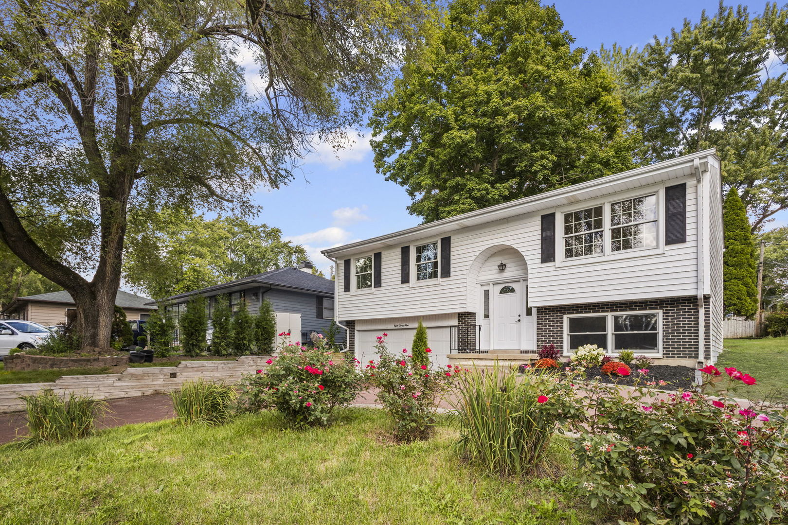 839 N Bennett Street, Geneva, IL 60134