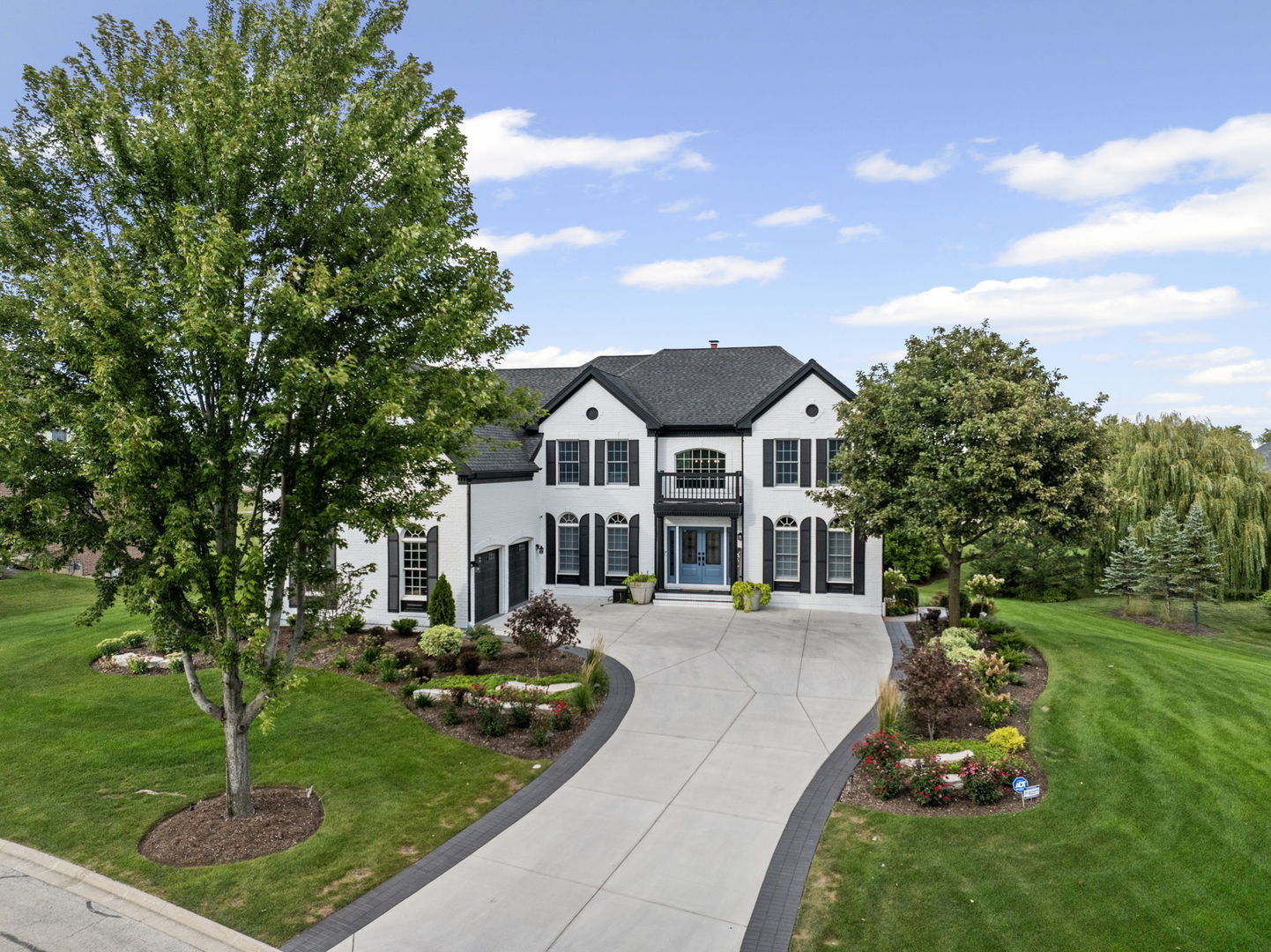 4 Tournament Drive, Hawthorn Woods, IL 60047