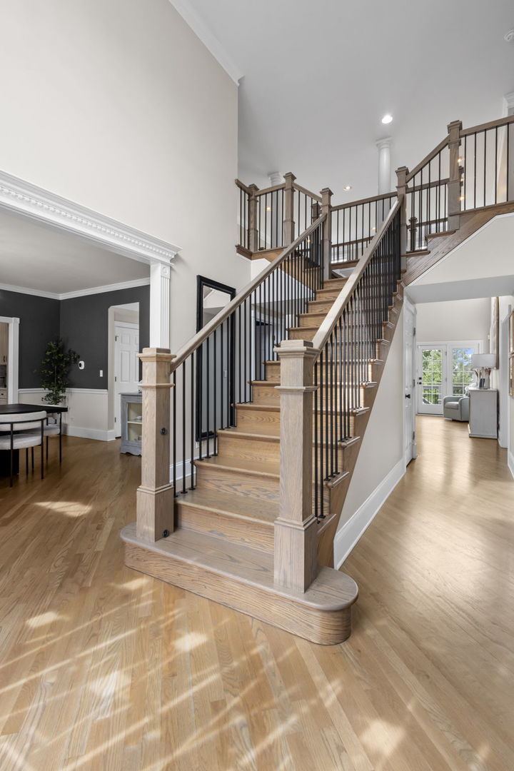 4 Tournament Drive, Hawthorn Woods, IL 60047