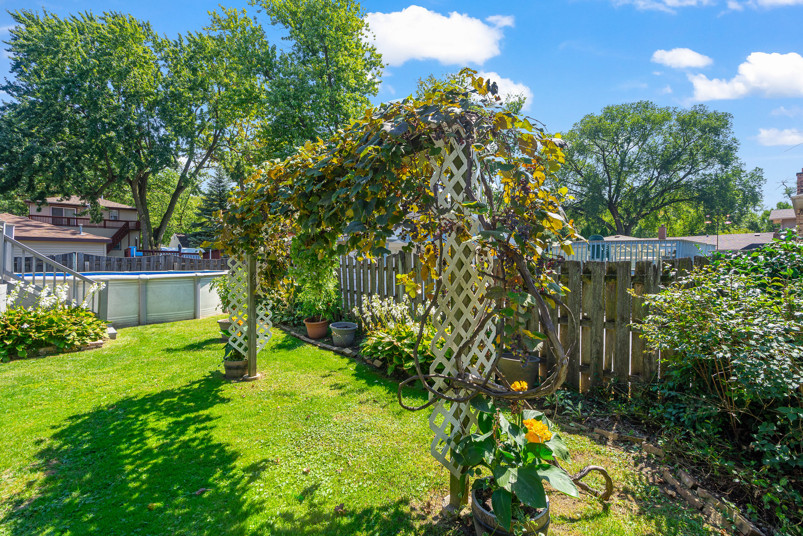 305 Schwab Street, Thornton, IL 60476