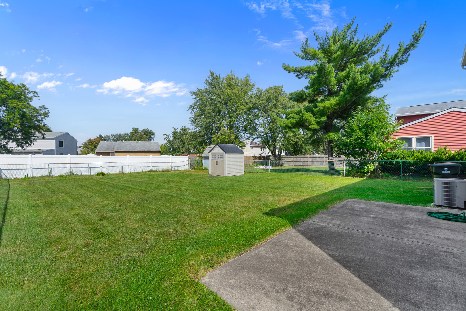 7746 W North Avenue, Frankfort, IL 60423