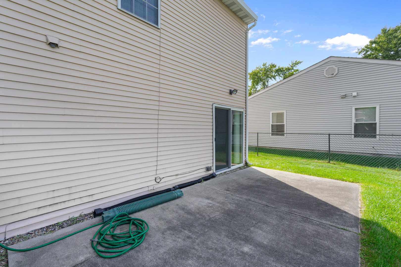 7746 W North Avenue, Frankfort, IL 60423
