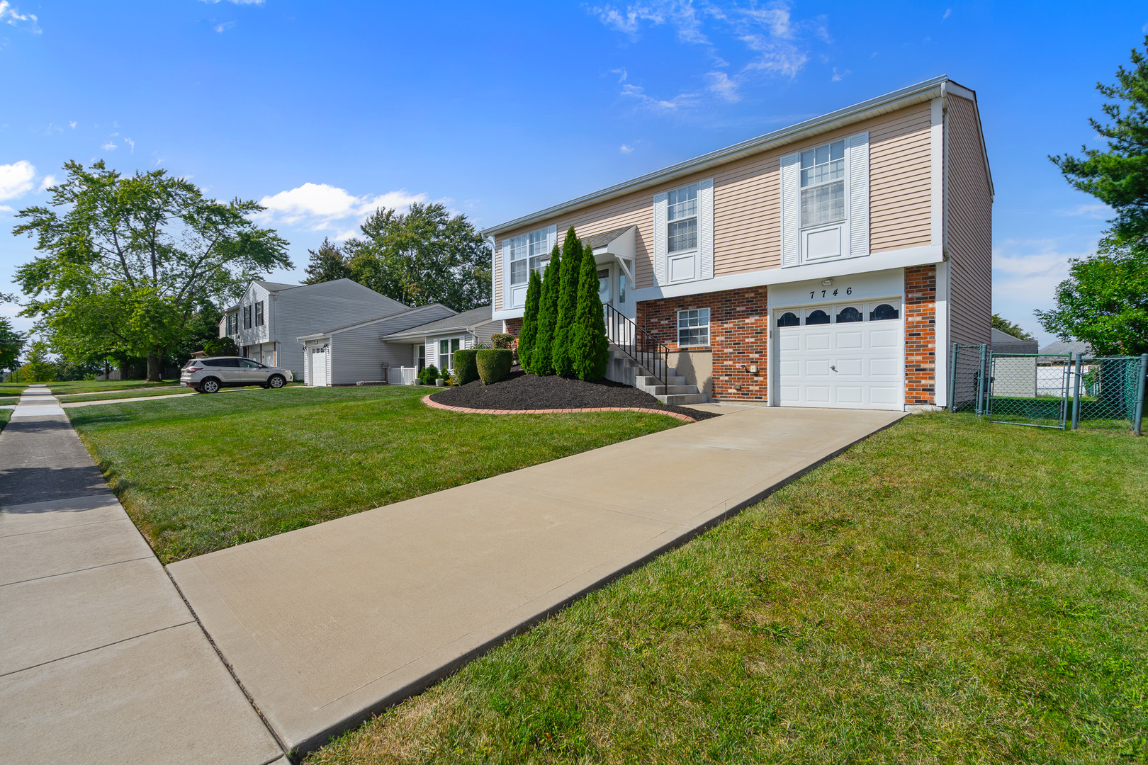 7746 W North Avenue, Frankfort, IL 60423