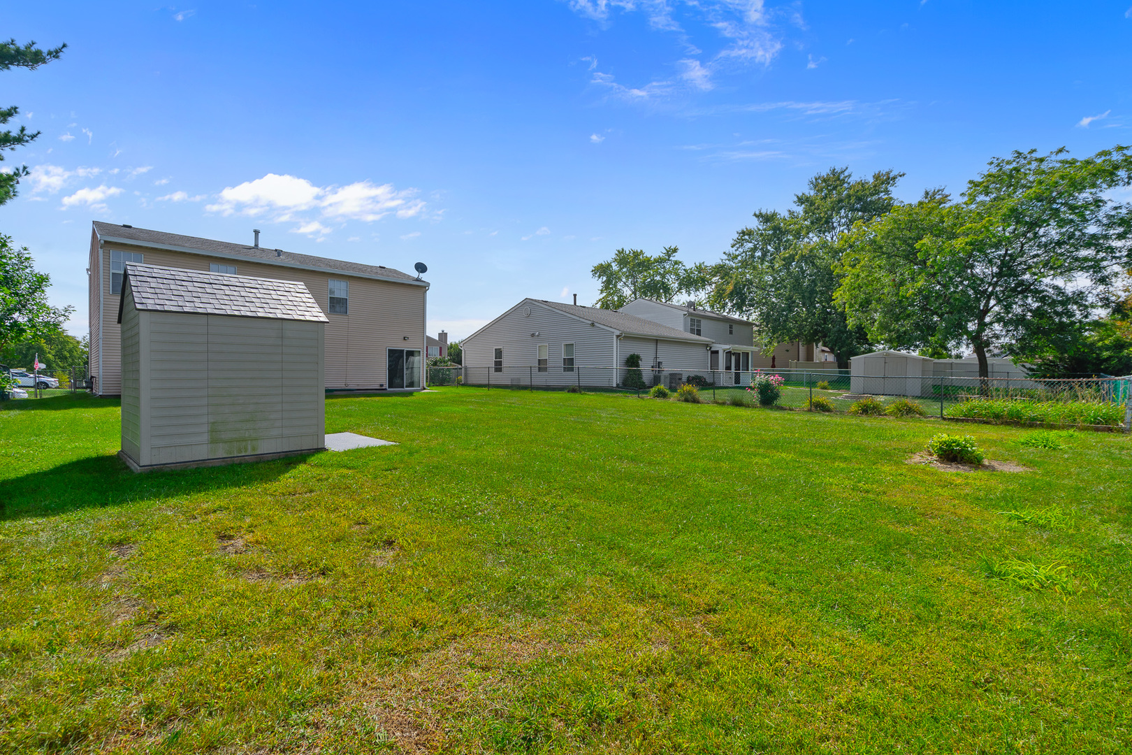 7746 W North Avenue, Frankfort, IL 60423