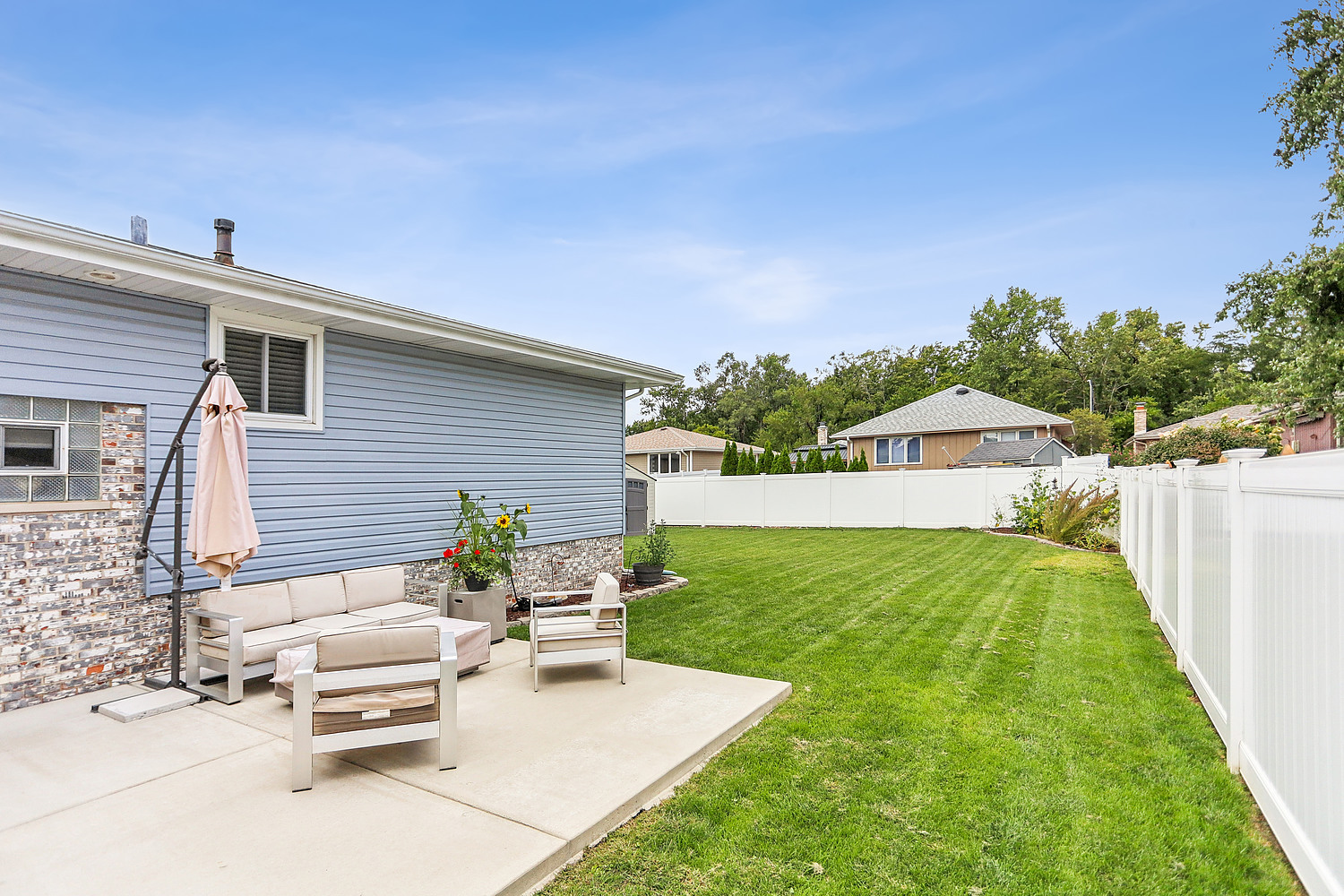 5218 Laramie Court, Oak Forest, IL 60452