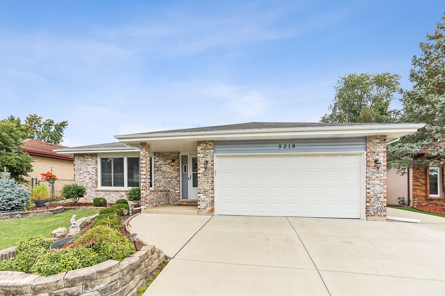5218 Laramie Court, Oak Forest, IL 60452