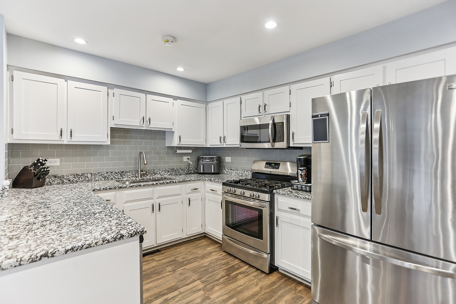 5218 Laramie Court, Oak Forest, IL 60452