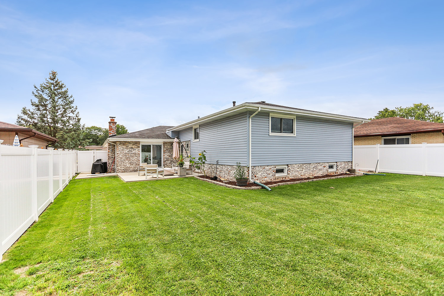 5218 Laramie Court, Oak Forest, IL 60452