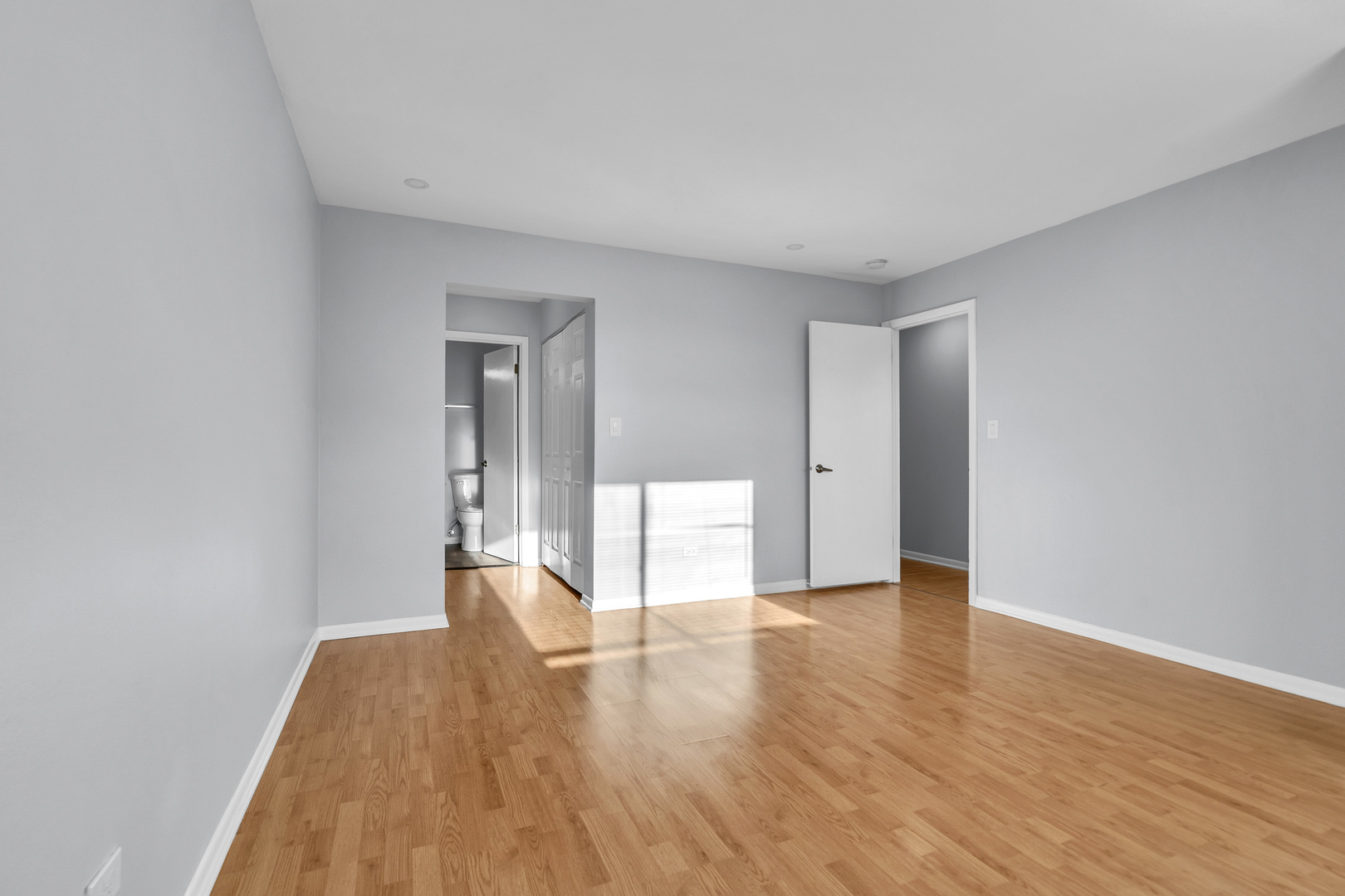 9445 Kenton Avenue #408, Skokie, IL 60076