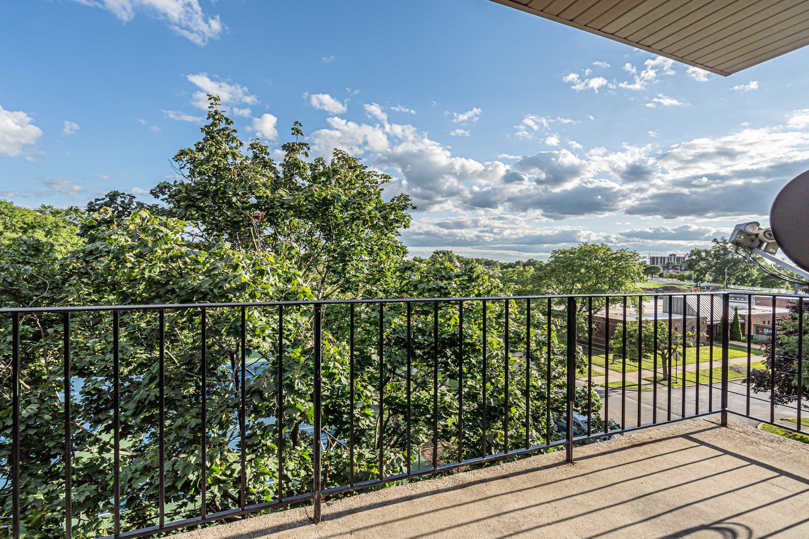 9445 Kenton Avenue #408, Skokie, IL 60076