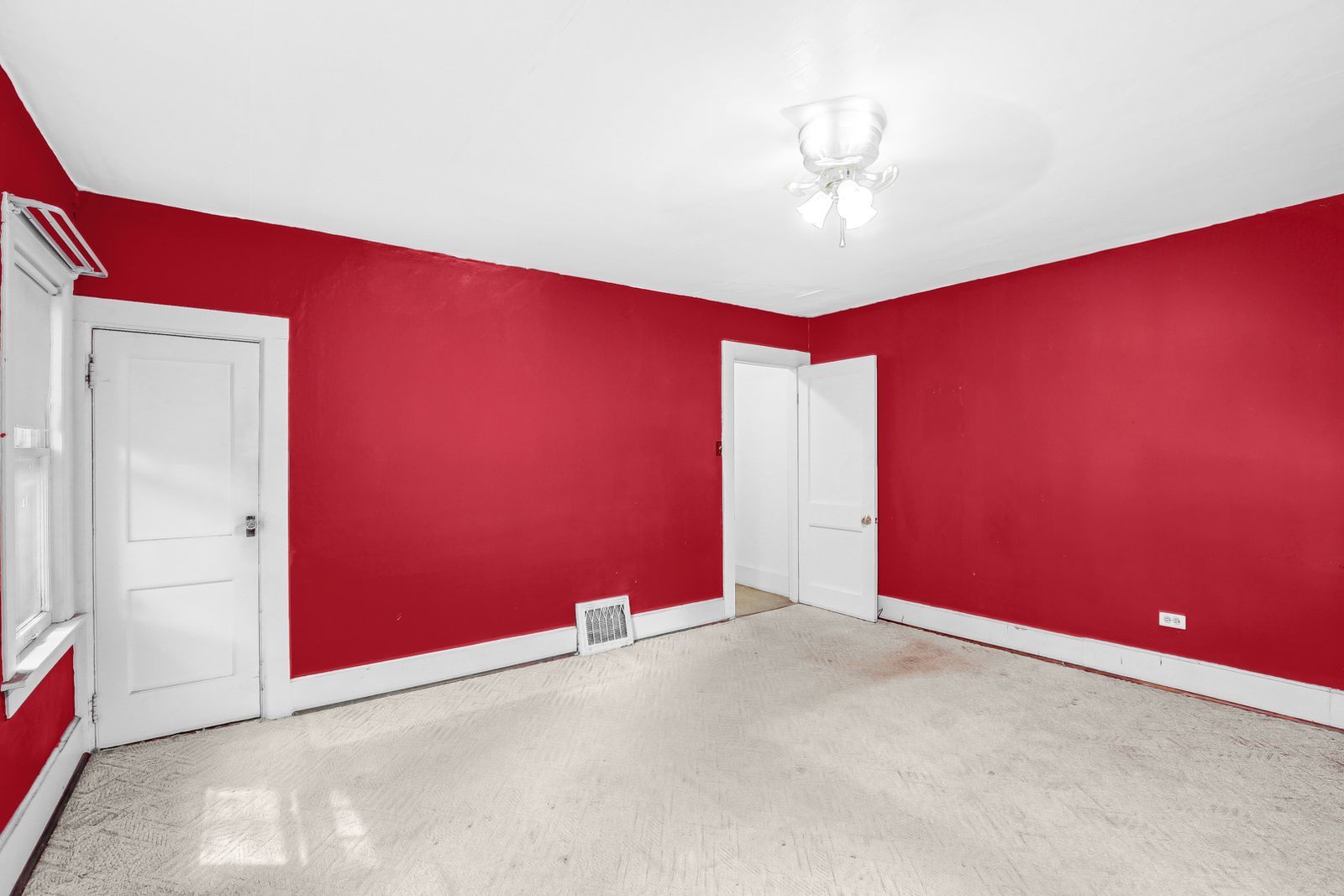 2201 Thornton Lansing Road, Lansing, IL 60438