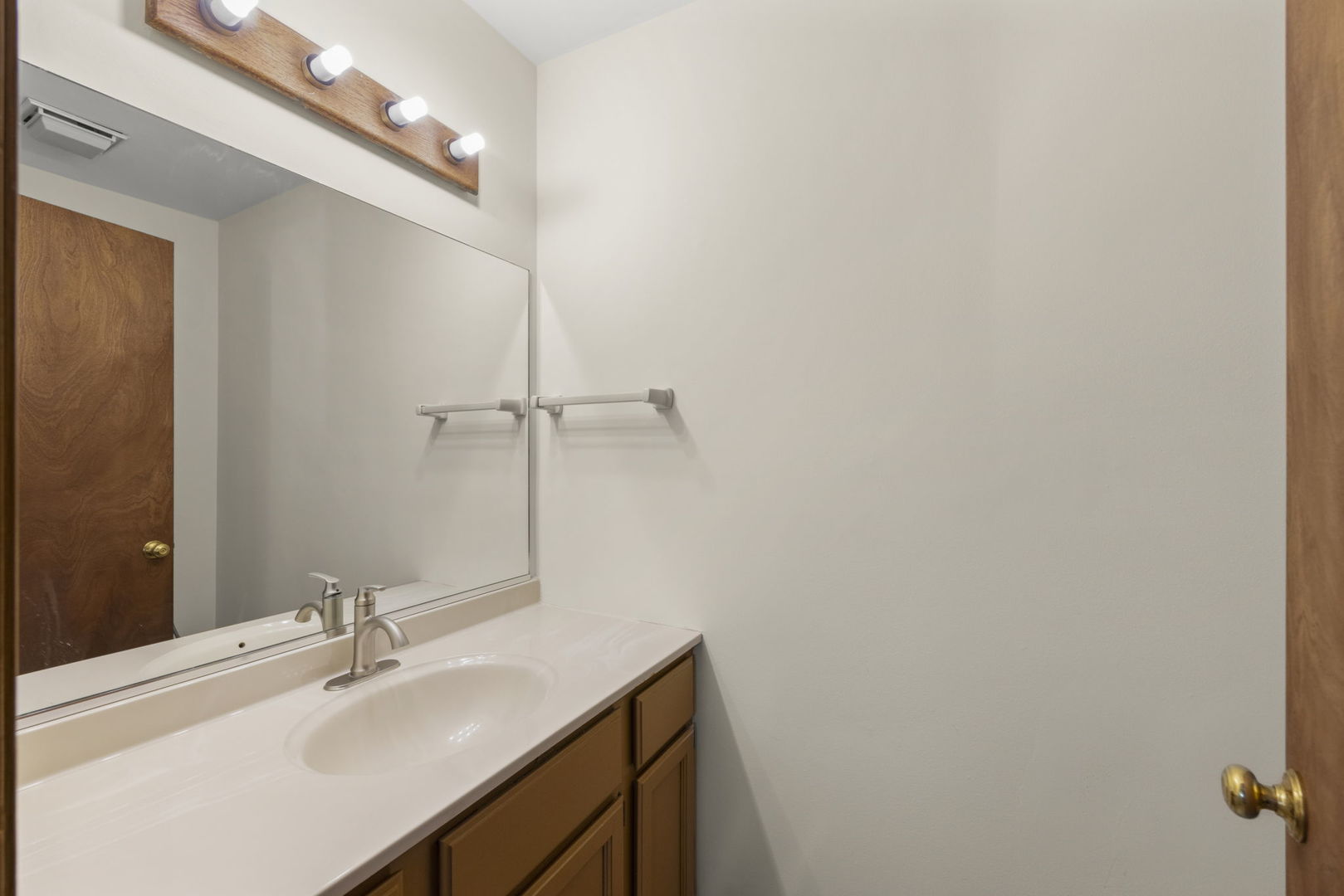 300 Starling Court #A, Bloomingdale, IL 60108