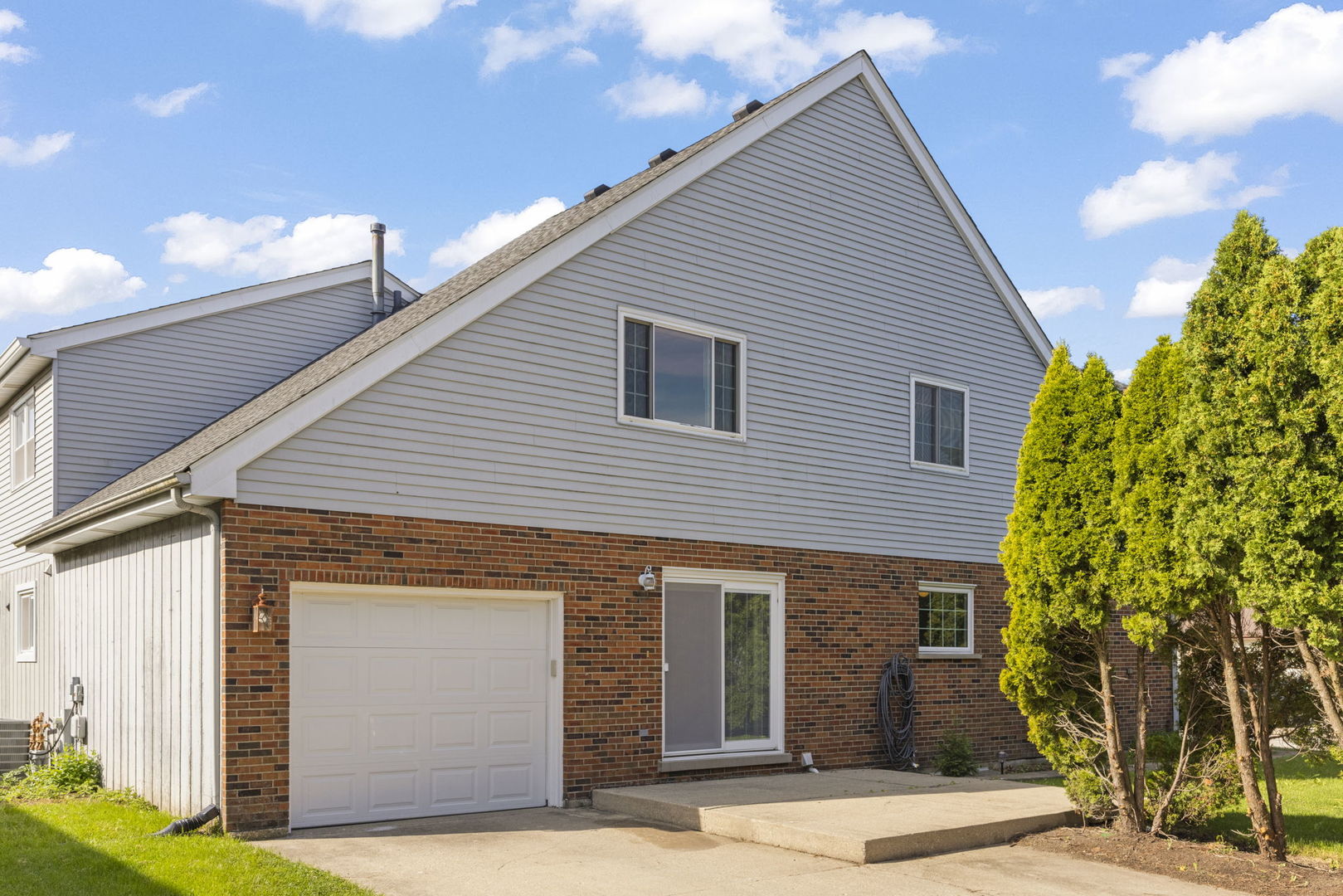 300 Starling Court #A, Bloomingdale, IL 60108