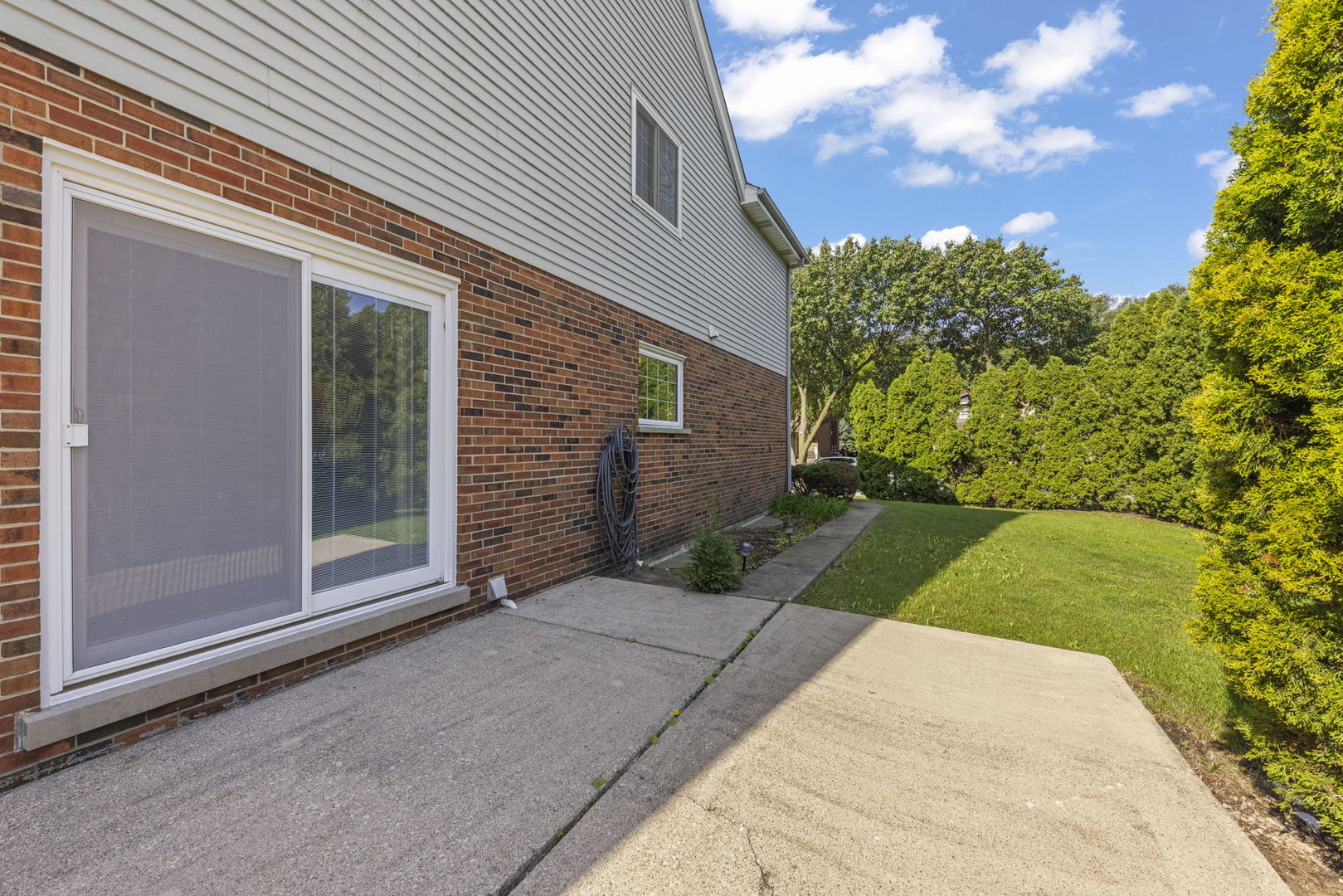 300 Starling Court #A, Bloomingdale, IL 60108