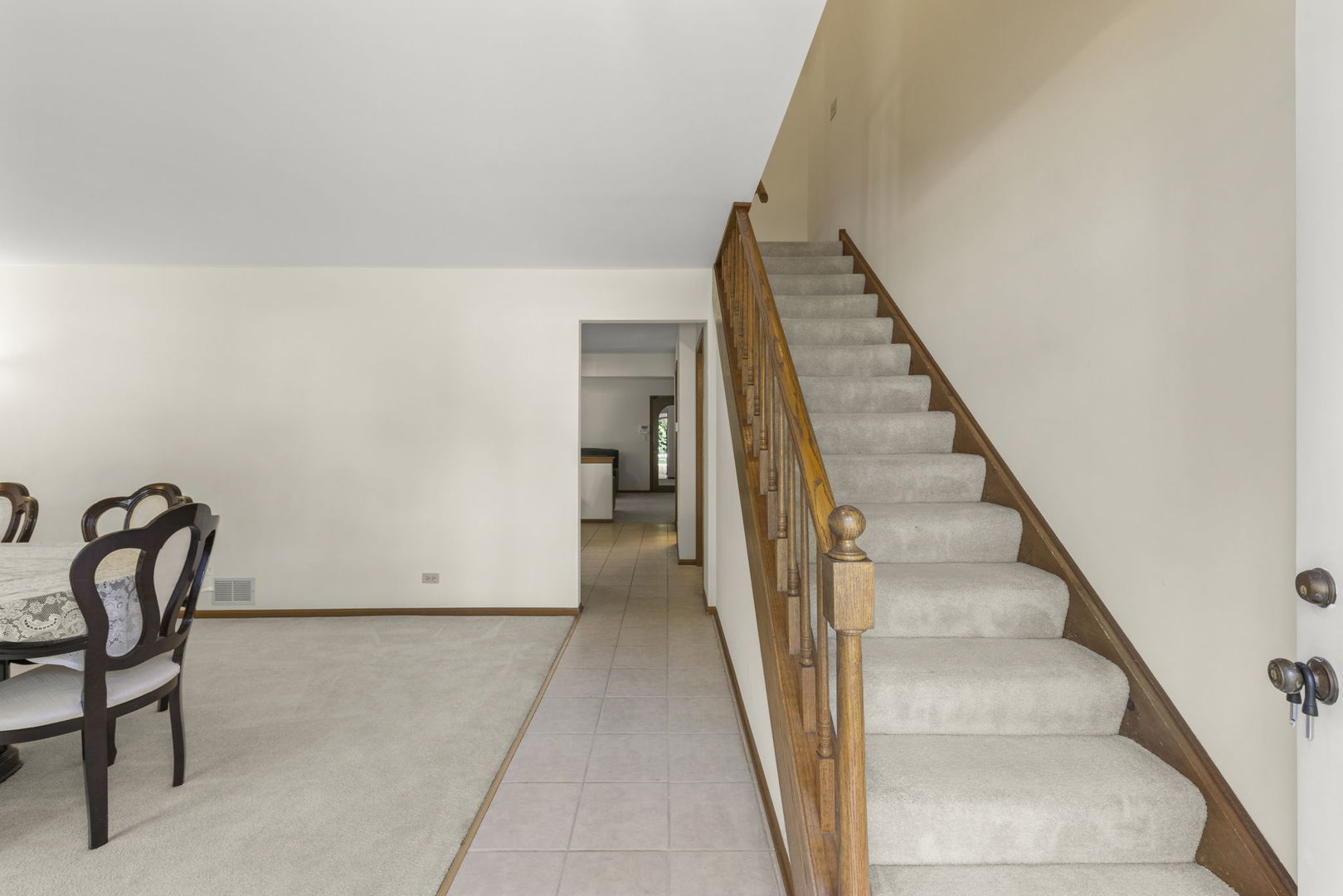 300 Starling Court #A, Bloomingdale, IL 60108