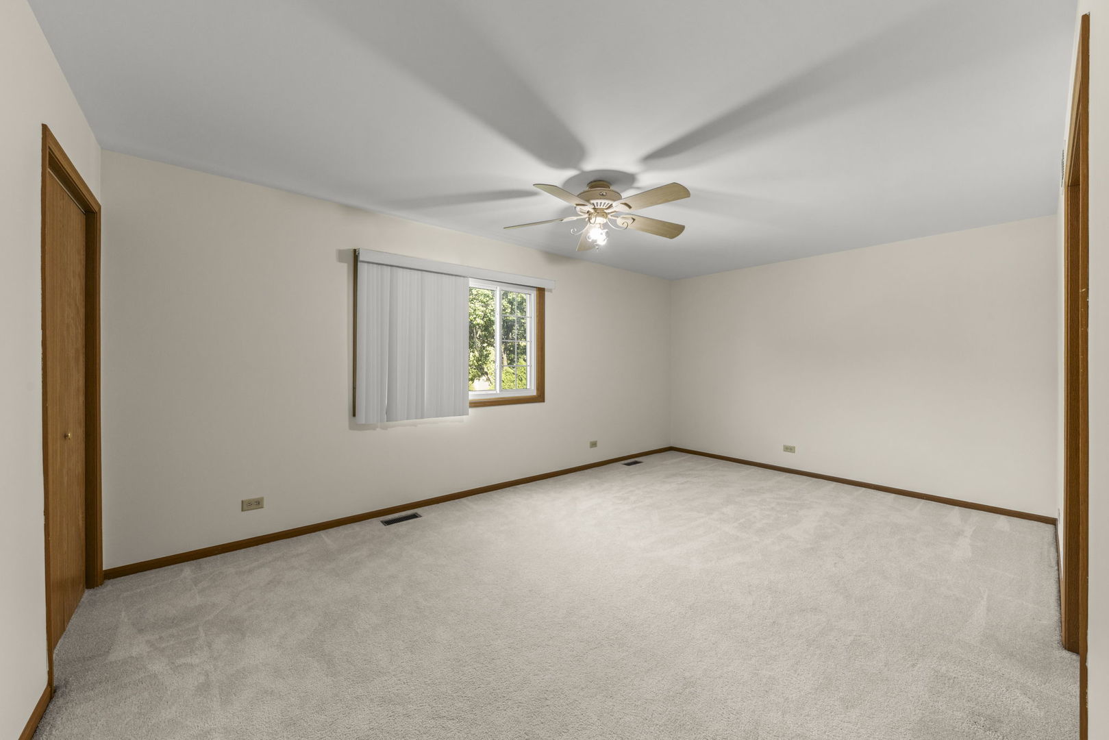 300 Starling Court #A, Bloomingdale, IL 60108