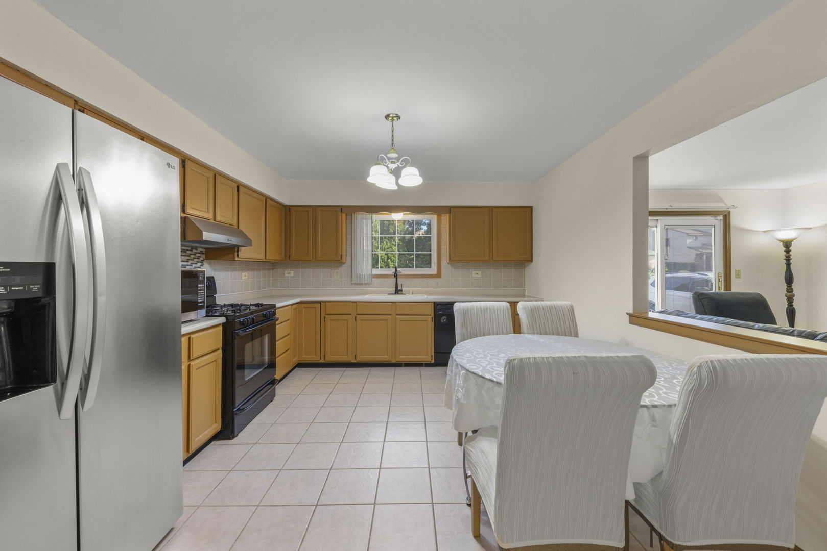 300 Starling Court #A, Bloomingdale, IL 60108