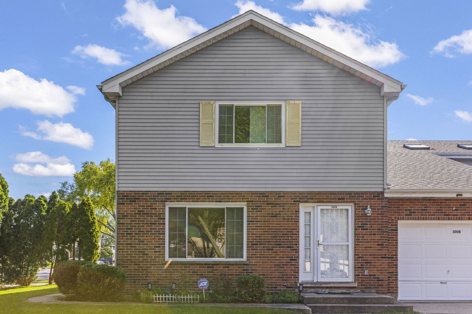 300 Starling Court #A, Bloomingdale, IL 60108