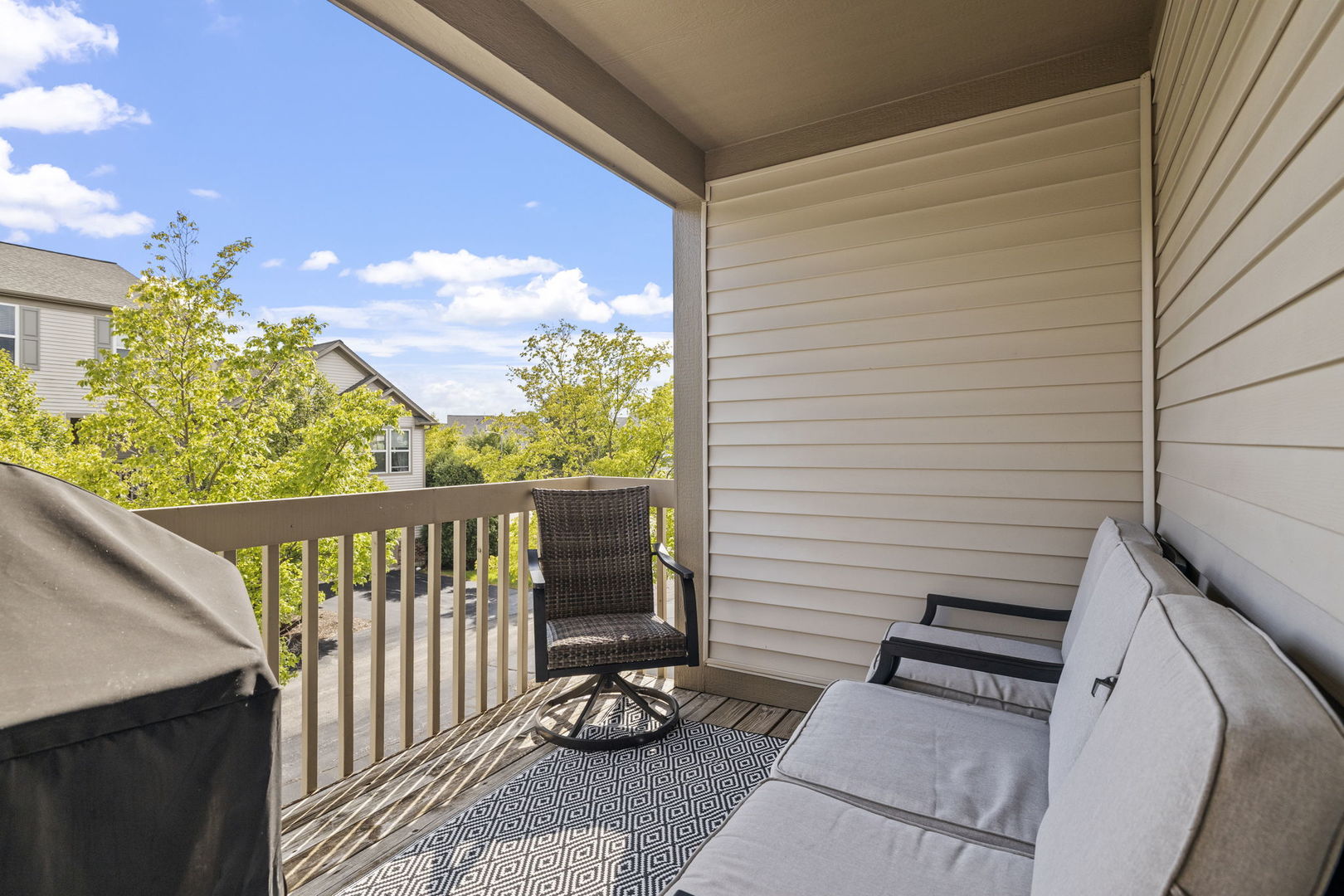 254 Devoe Drive, Oswego, IL 60543