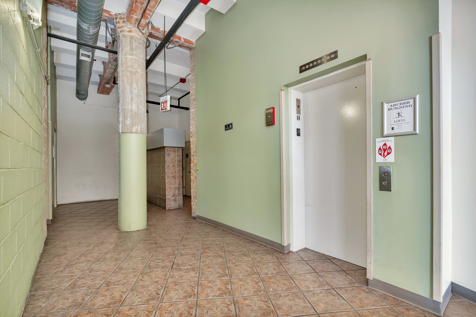 2310 S Canal Street #212, Chicago, IL 60616