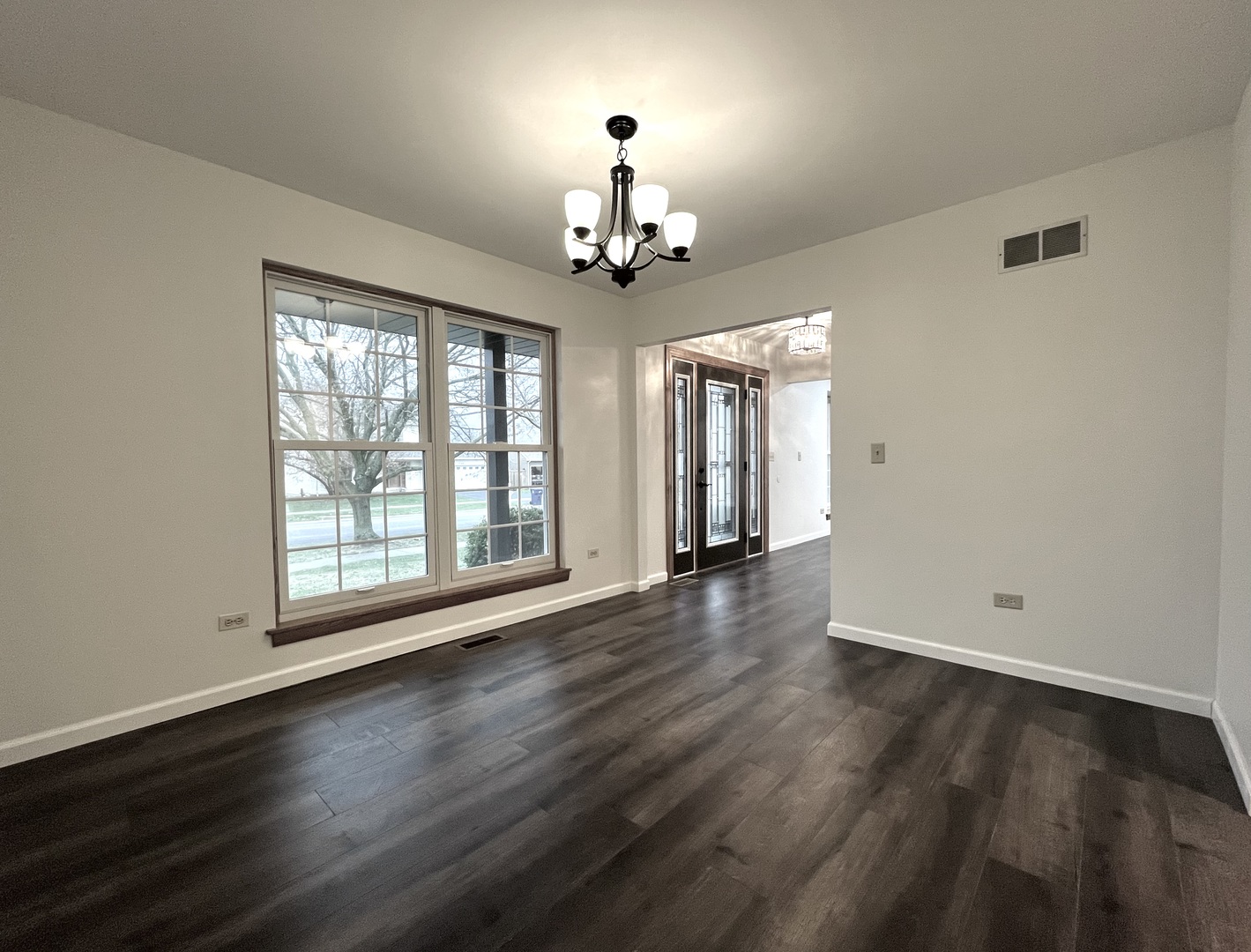 2741 Gateshead Drive, Naperville, IL 60564