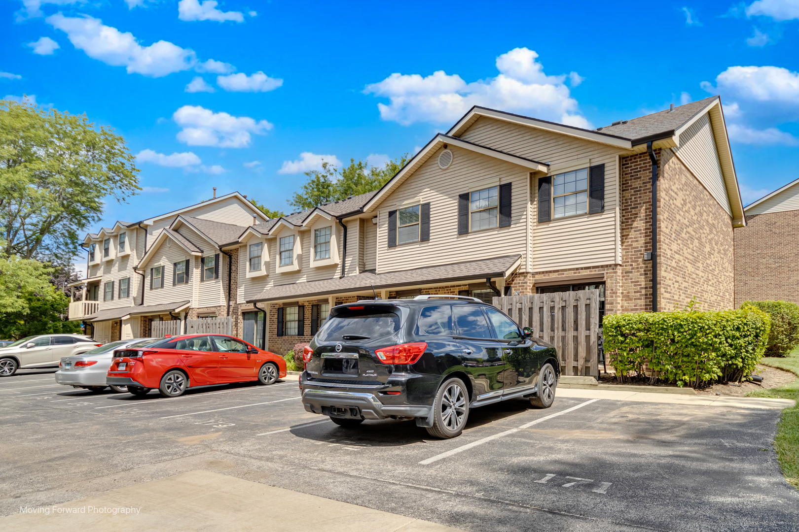 1490 W Jefferson Avenue #B, Naperville, IL 60540