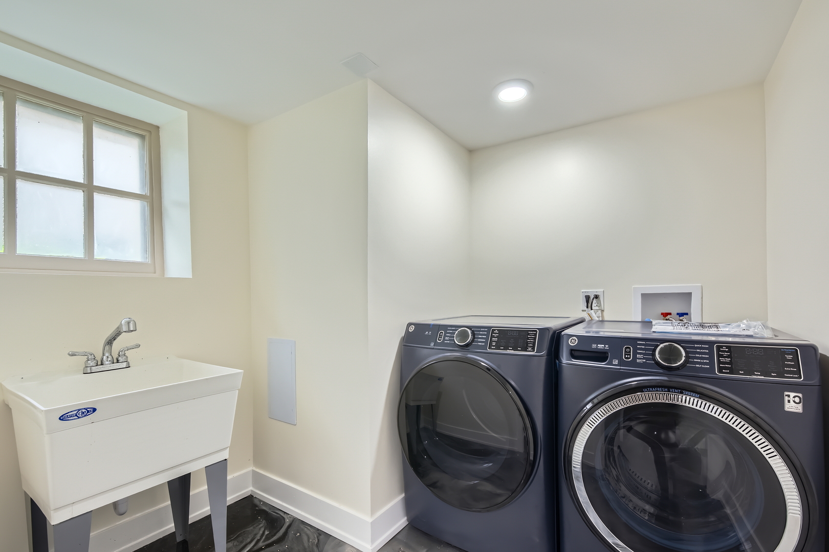 9556 S Winchester Avenue, Chicago, IL 60643