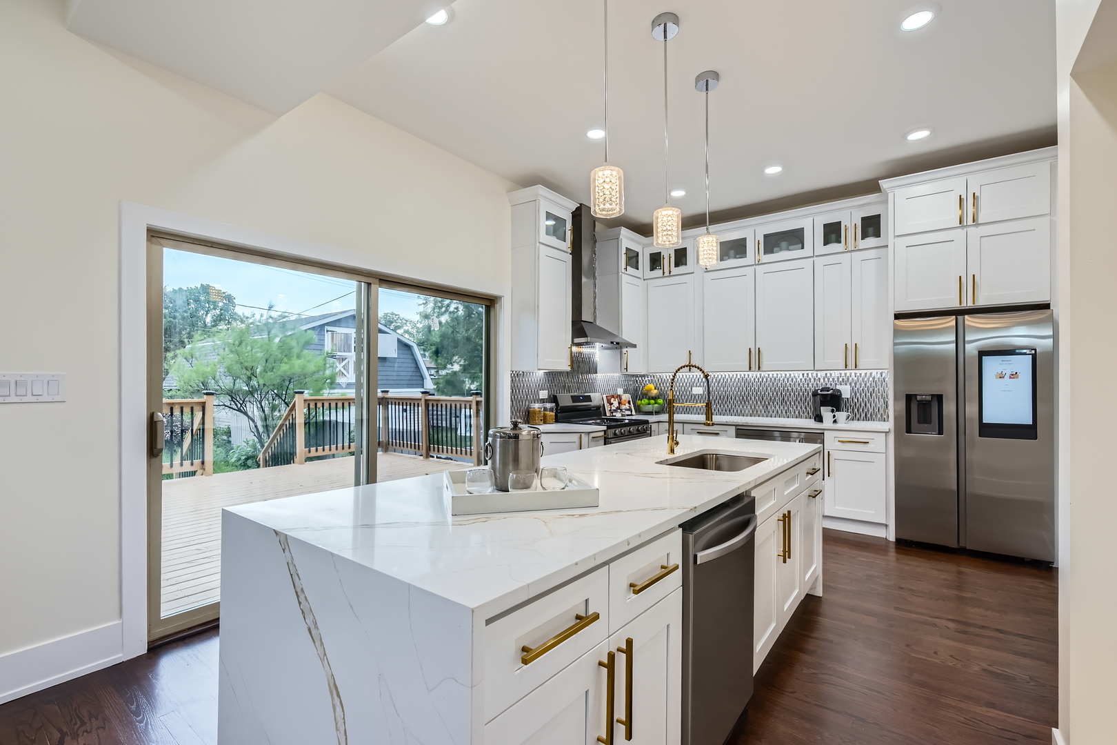 9556 S Winchester Avenue, Chicago, IL 60643