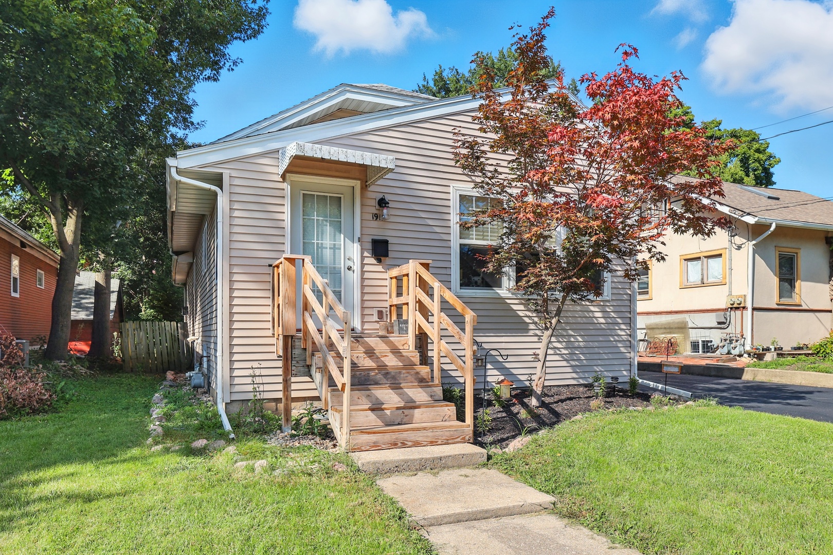 1912 Rural Street, Rockford, IL 61107