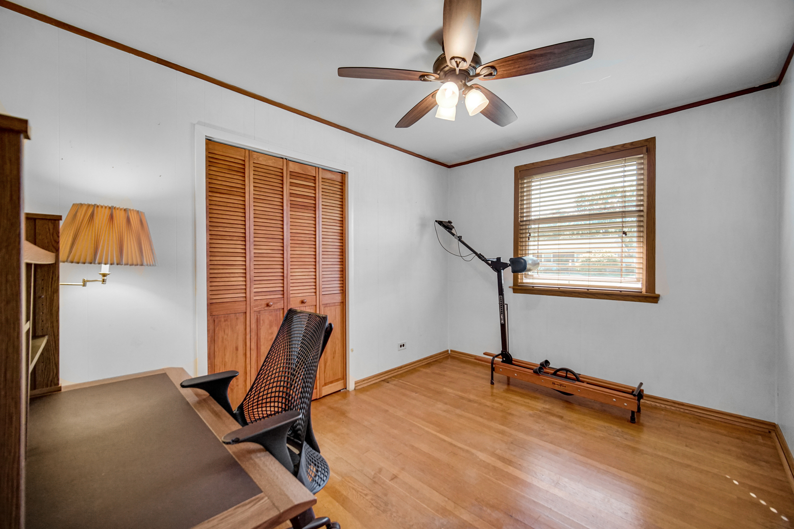 13209 E Playfield Drive, Crestwood, IL 60418