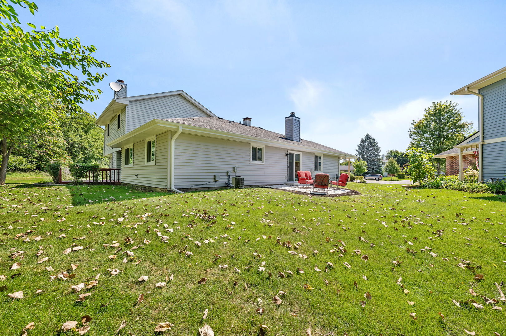 1520 Lighthouse Drive, Naperville, IL 60565