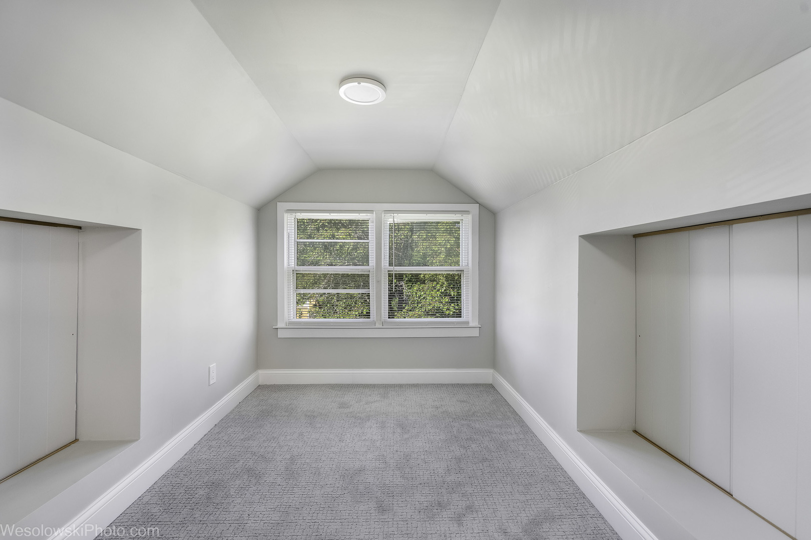 4055 N Marmora Avenue, Chicago, IL 60634