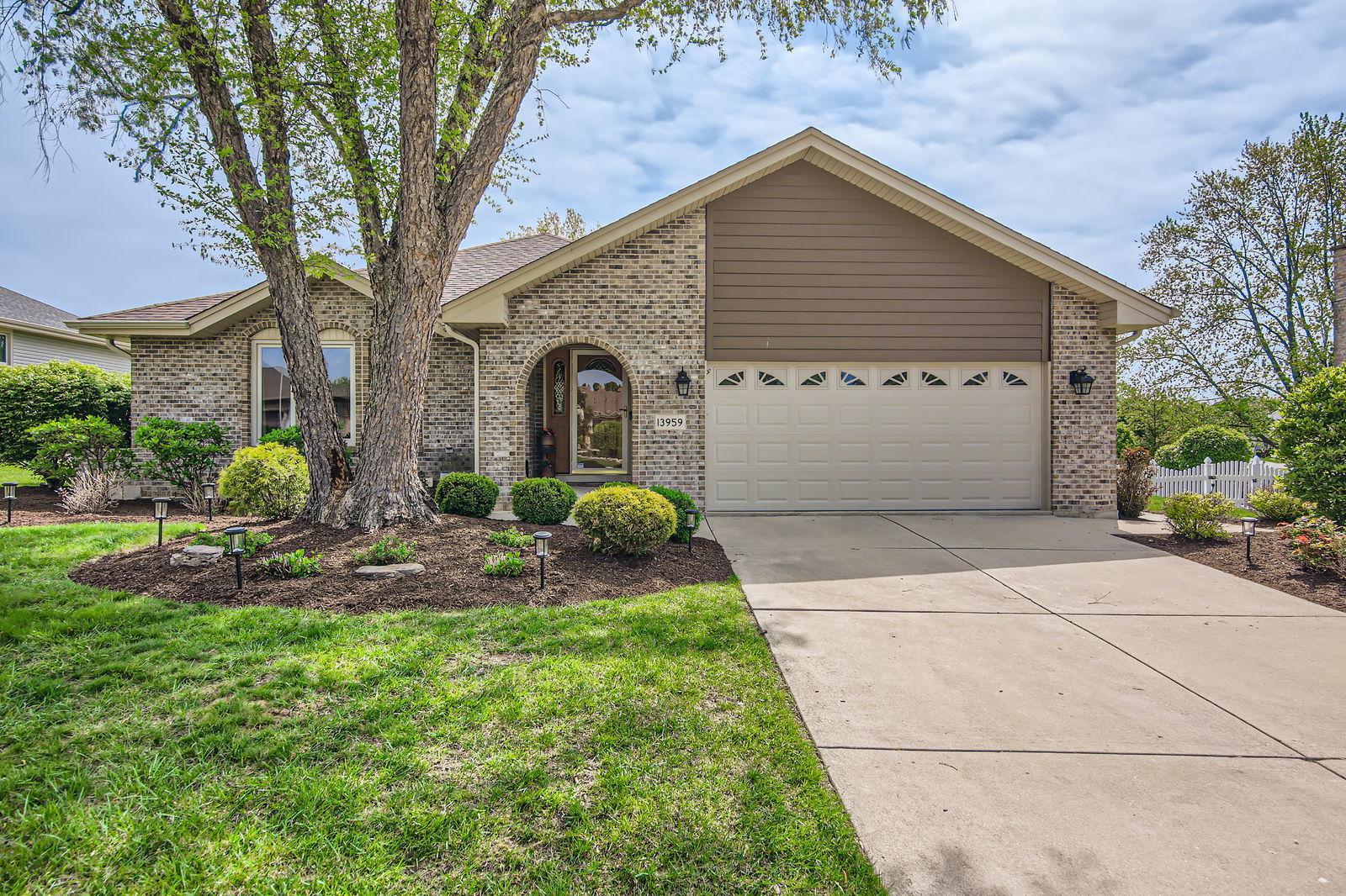 13959 Blackhawk Lane, Orland Park, IL 60462