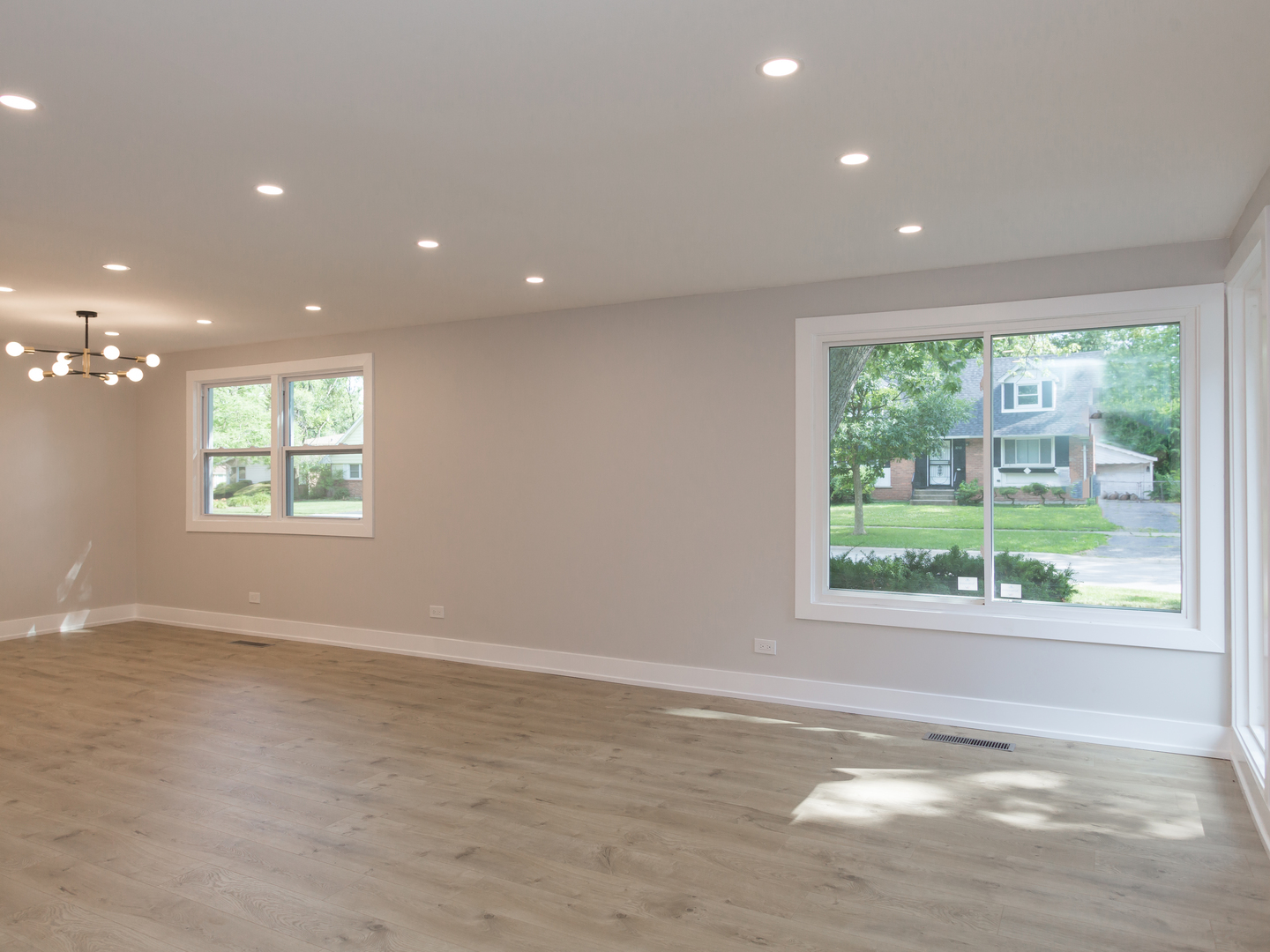 3742 W 168th Street, Country Club Hills, IL 60478