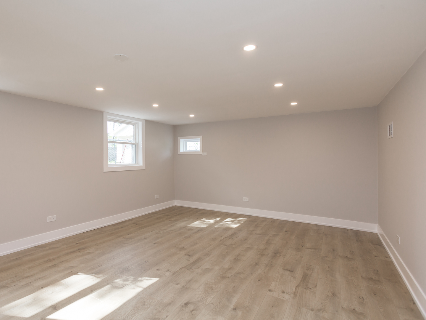3742 W 168th Street, Country Club Hills, IL 60478