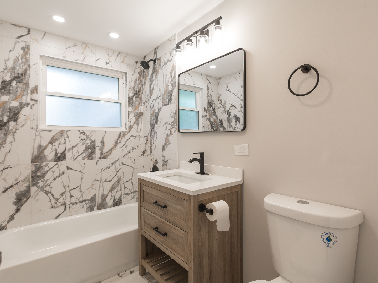 3742 W 168th Street, Country Club Hills, IL 60478