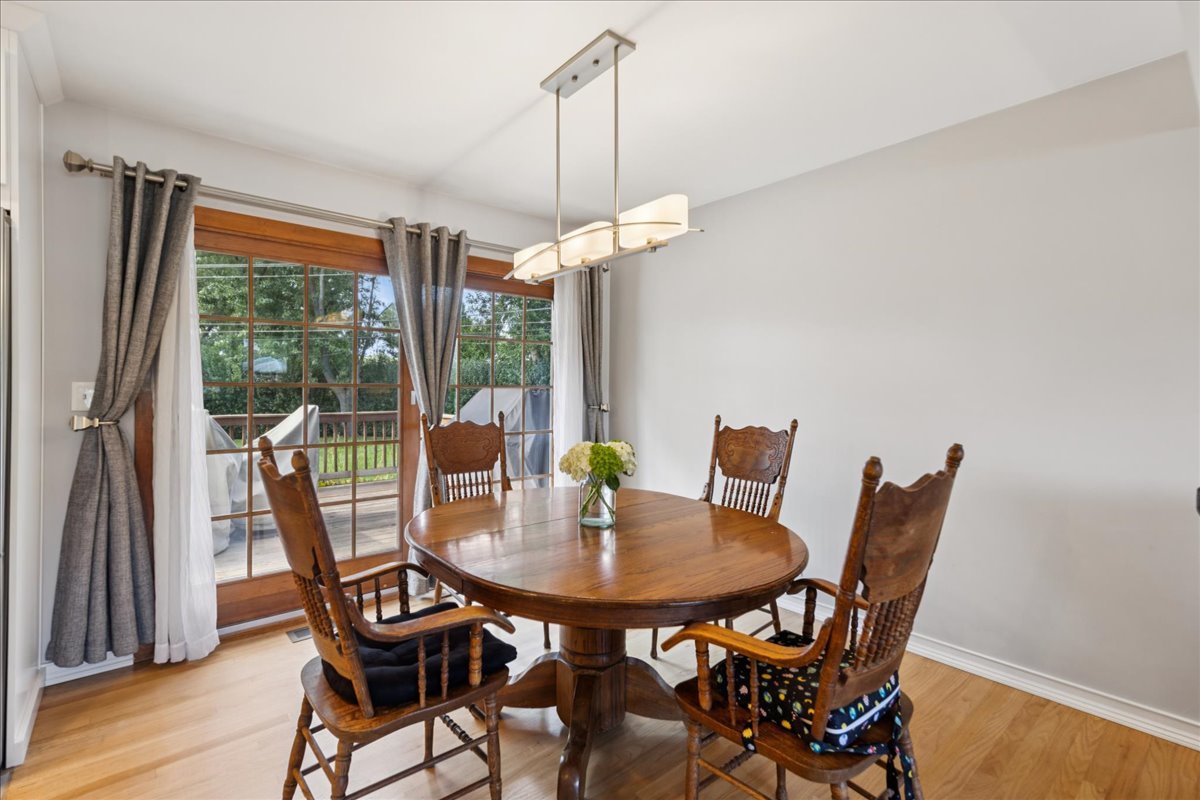 5518 Wilcox Avenue, Downers Grove, IL 60516