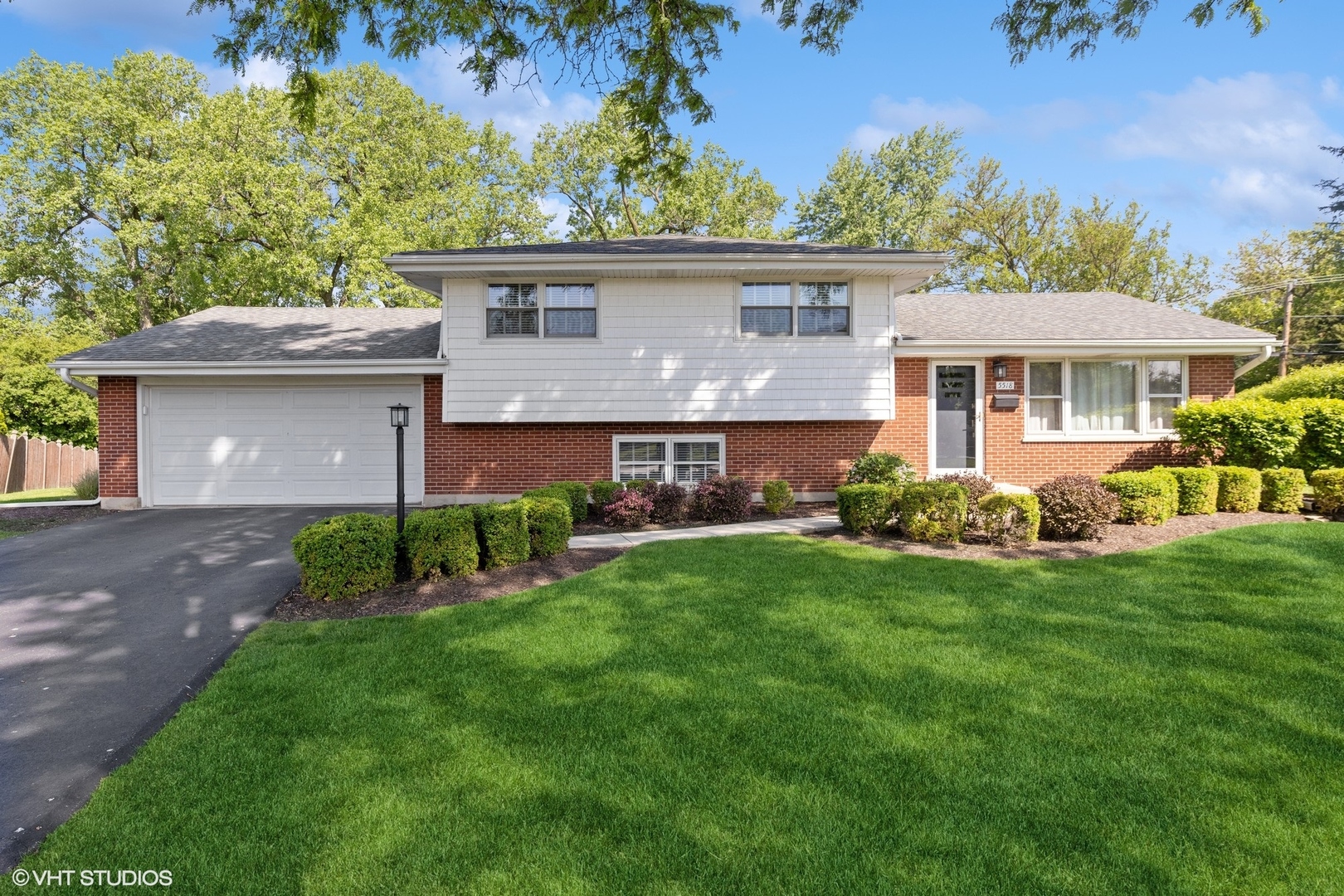 5518 Wilcox Avenue, Downers Grove, IL 60516