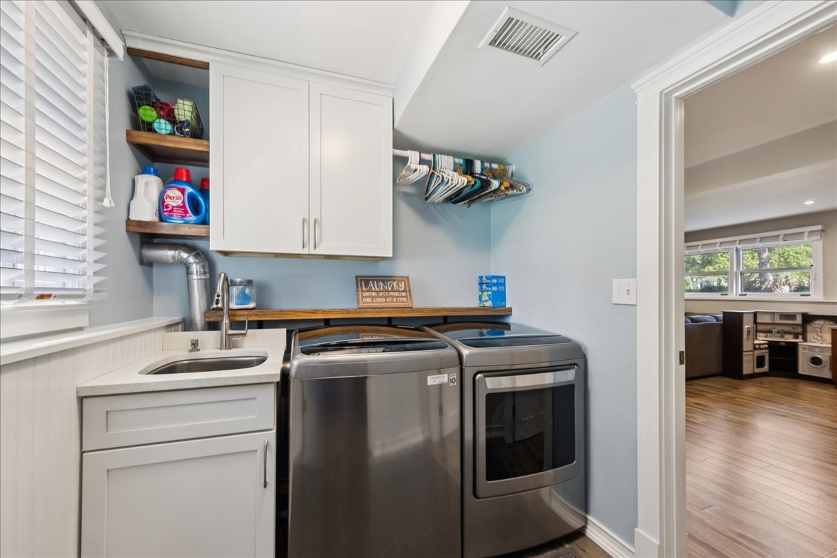 5518 Wilcox Avenue, Downers Grove, IL 60516