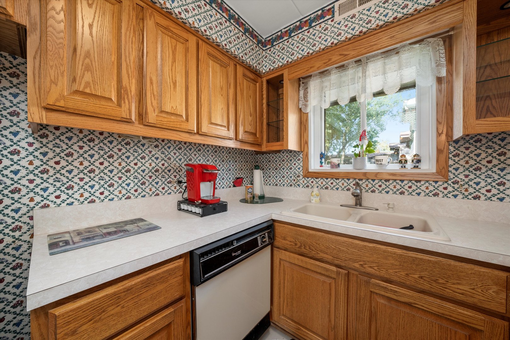 13520 LAWLER Avenue #42, Crestwood, IL 60418