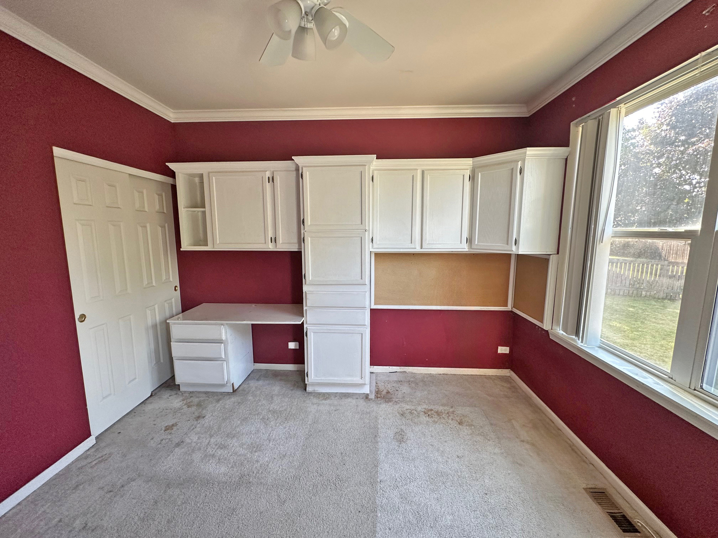 331 Parkstone Drive, Cary, IL 60013