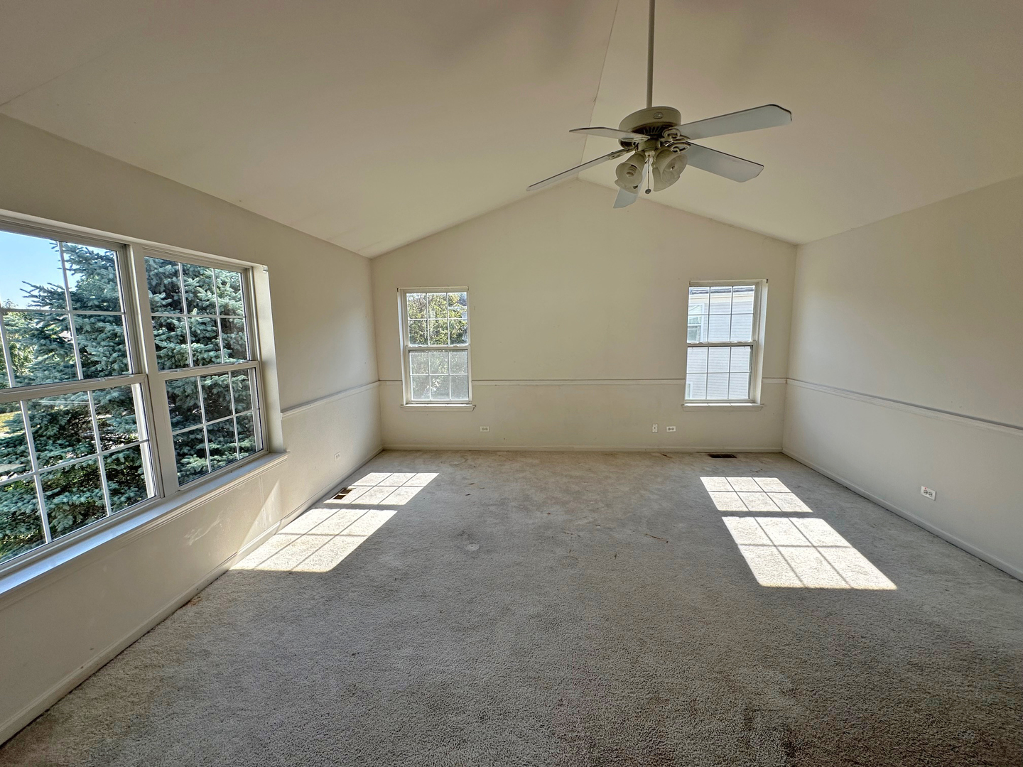 331 Parkstone Drive, Cary, IL 60013