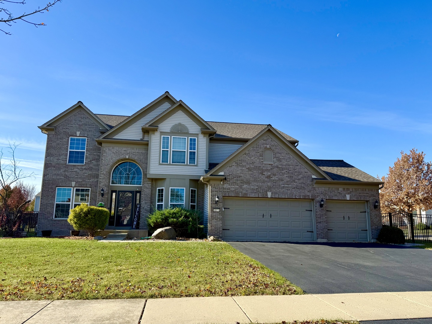 2361 Emerald Lane, Yorkville, IL 60560